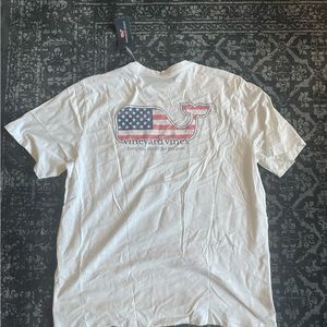 Vineyard Vines NWT American Flag Whale Short Sleeve Tshirt Men’s XL